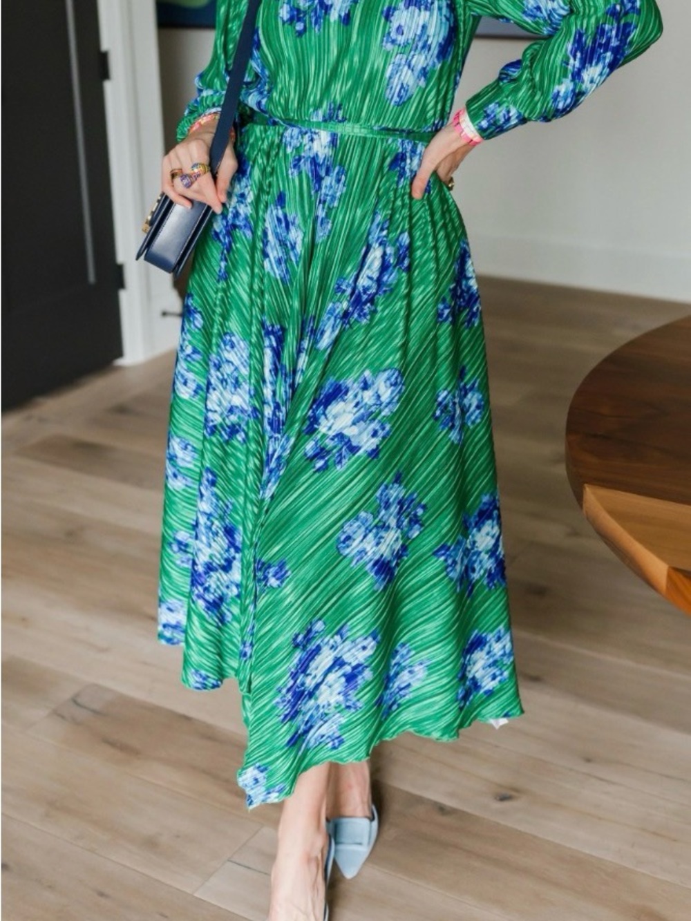 Green Floral High-Low Wrap Dress with Tie Waist - Picture 2 of 11